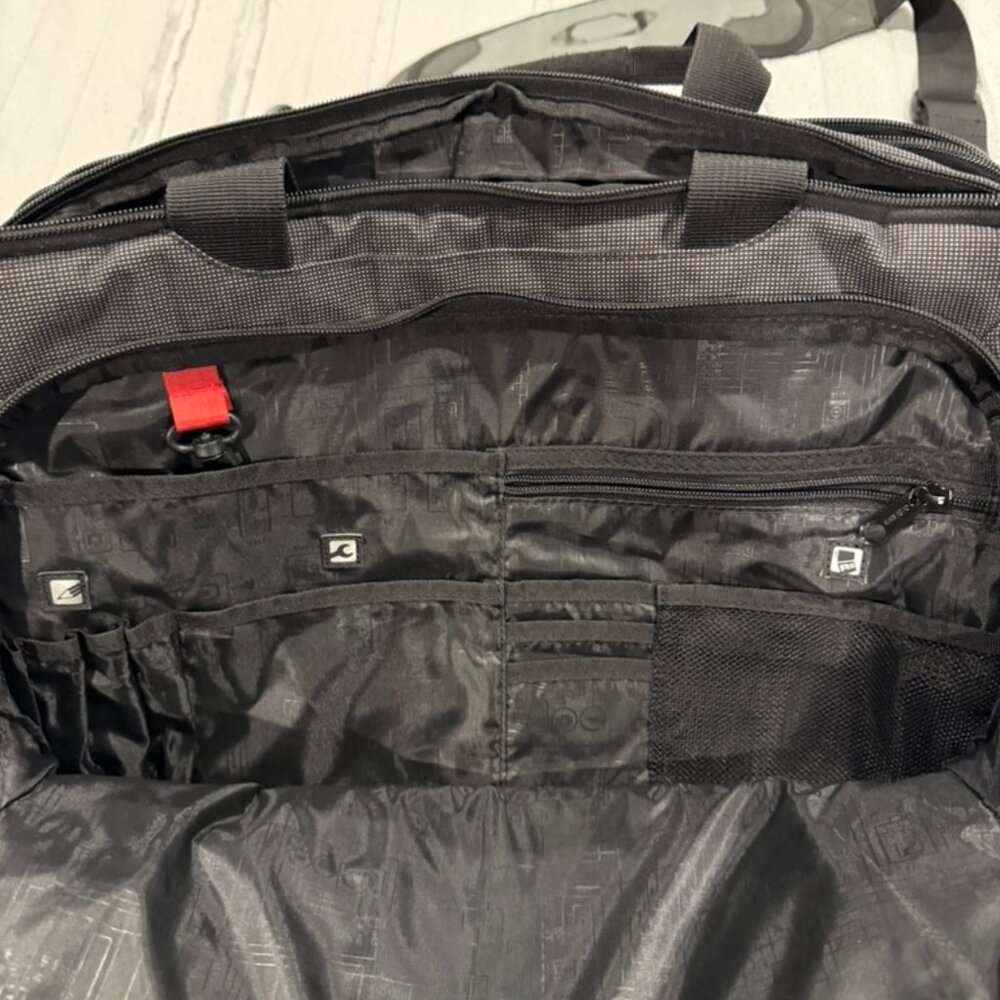 Ogio Briefcase - Picture 4 of 7